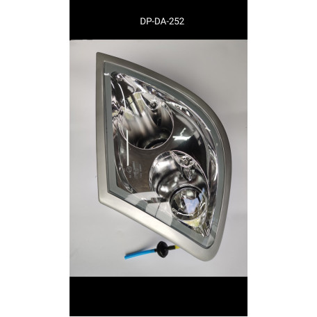 Фара протитуманна DAF 105 XF/106 XF на дах /RH/